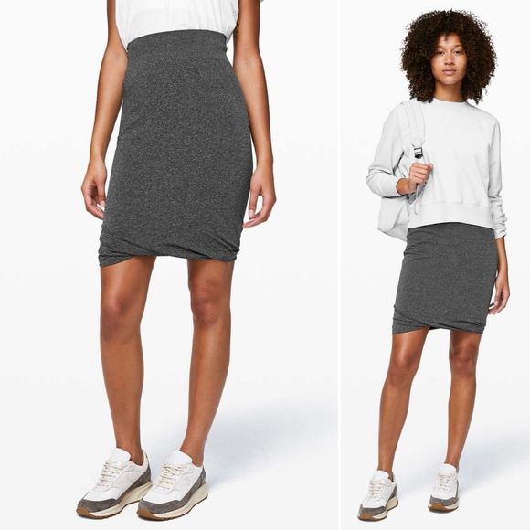 Lululemon Boulevard Bliss Skirt 2 Heather Grey High Waist Mini Black White - Picture 6 of 8